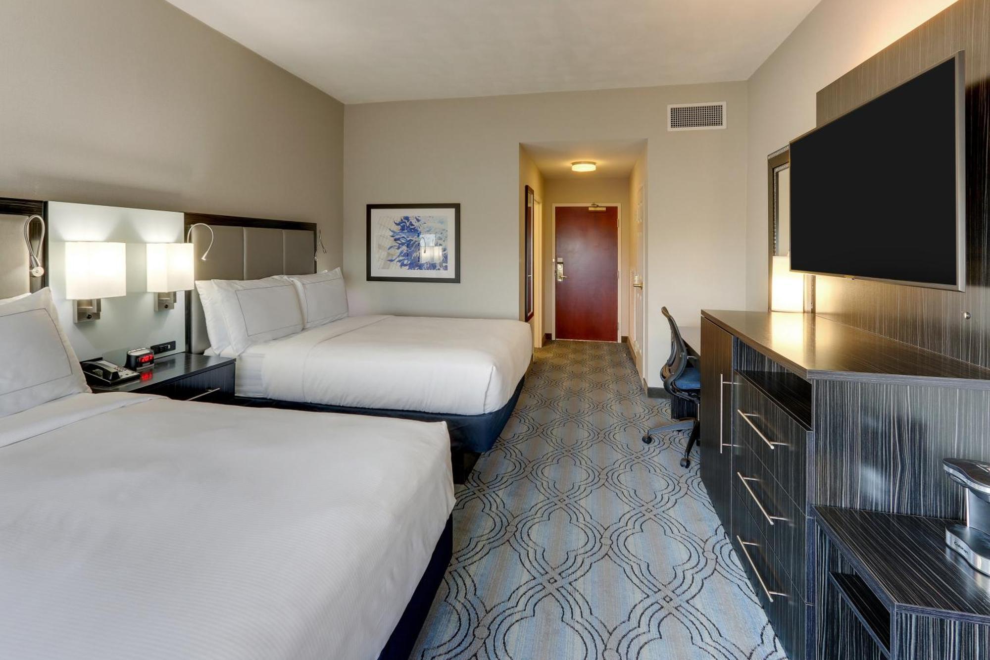 Doubletree By Hilton St. Louis Forest Park Ngoại thất bức ảnh